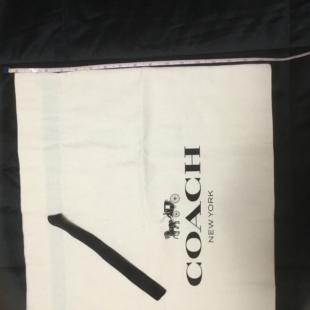COACH Dust Bag (19 1/2 Long x 16 1/2 Height) - Picture 3 of 4